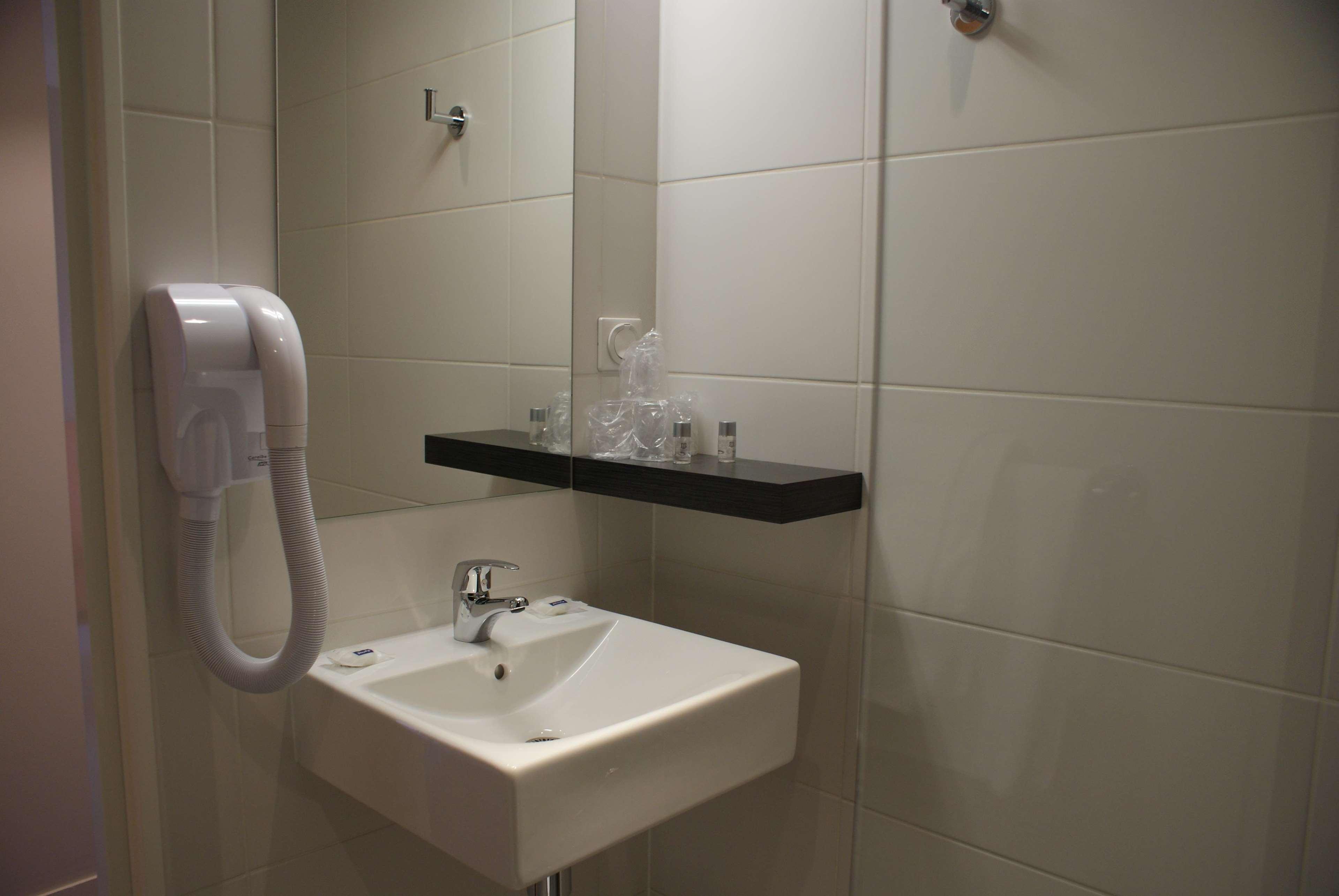 Hotel Confort La Rochelle Centre Les Minimes Kültér fotó