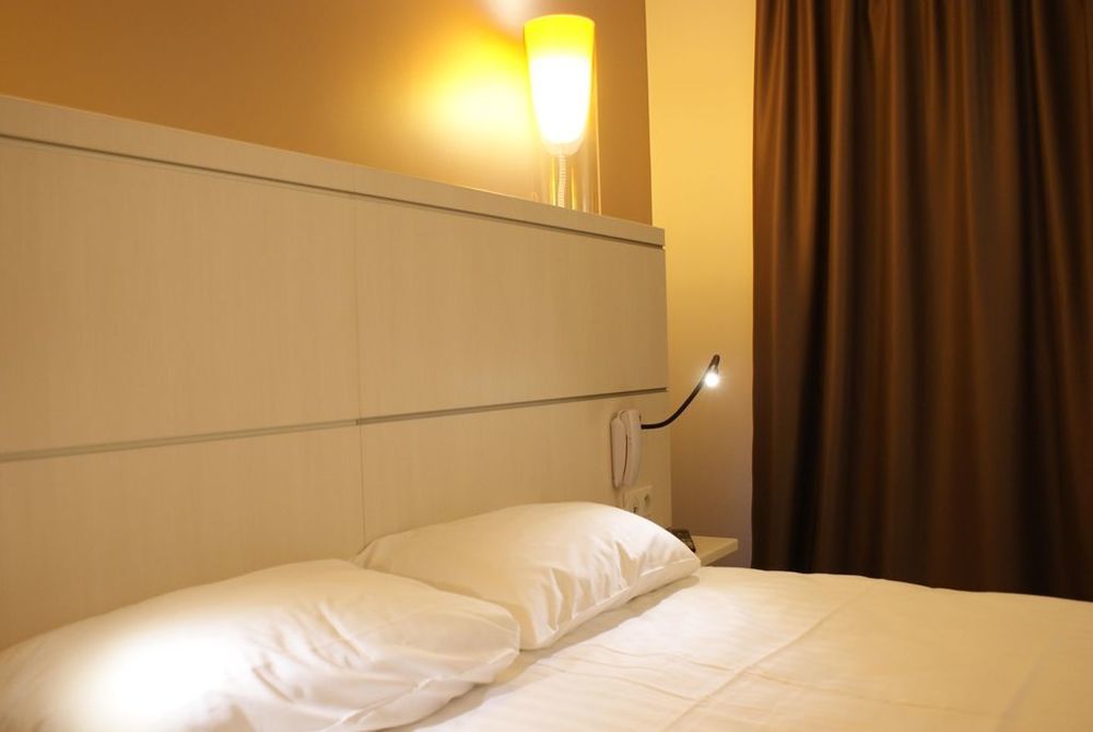 Hotel Confort La Rochelle Centre Les Minimes Szoba fotó